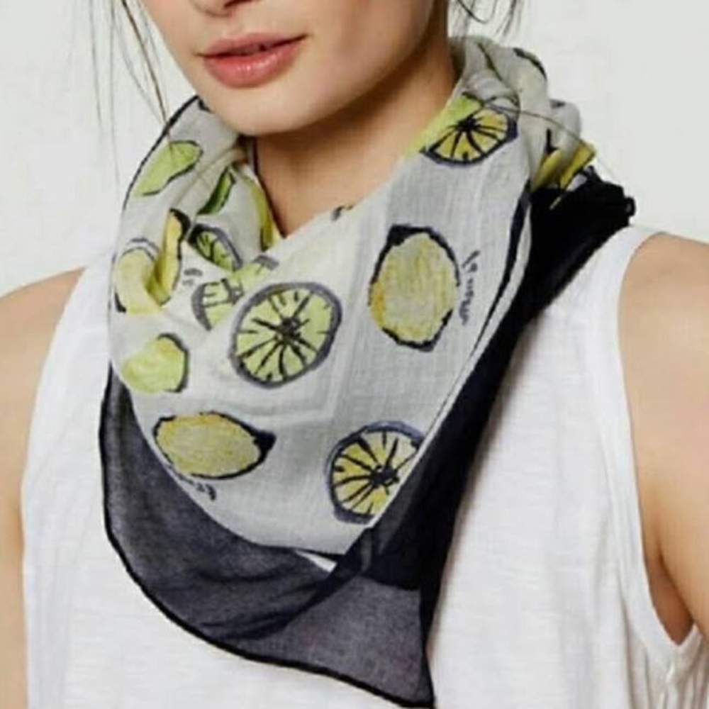 Loft brand new scarf